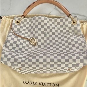 Louis Vuitton Damier Azur Artsy MM